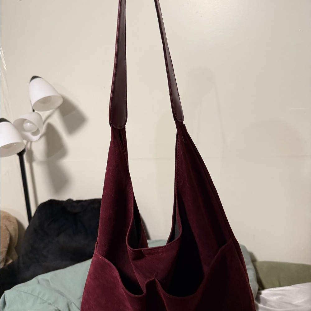 Chic Burgundy Shoulder Bag